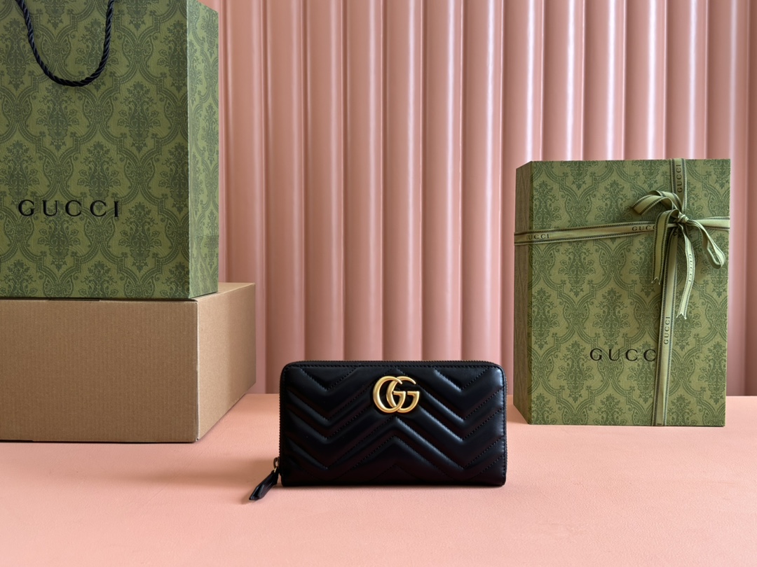 Gucci Wallets Purse